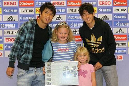 开云中国体育平台-李磊留洋再造中日同队 那年的小蒿+内田至今怀念